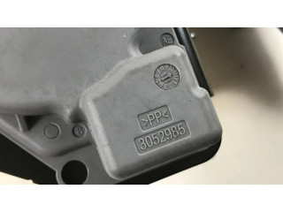 Задний ремень безопасности