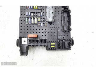 Блок предохранителей 28017881   Volvo XC90    