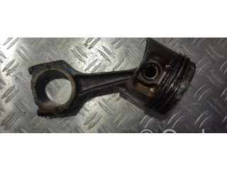 Поршень с шатуном Volvo 440 для бензинового двигателя 1.8