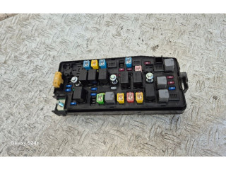 Pojistková skříňka 95202894 Opel Antara 2012