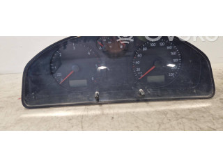 Přístrojová deska Volkswagen Transporter - Caravelle T5 2006 88311346