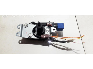 Моторчик заднего дворника 962381888A Citroen Xsara