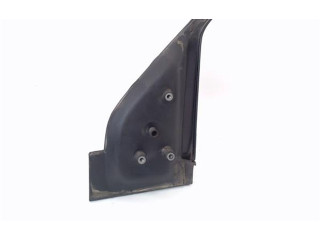 Zpětné zrcátko Nissan Serena 1992