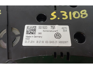 Панель приборов 5G1920751, 133.736KM Volkswagen Golf VII