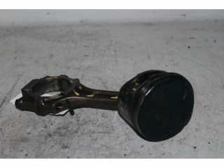 Píst Alfa Romeo 156 2.0