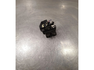 Замок багажника 3T5827520A    Skoda Superb B6 (3T) 2008 - 2015 года