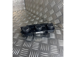 Блок управления климат-контролем 5E0820047S, 5HB01326421 Skoda Octavia Mk3 (5E)