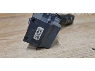 Ручка стеклоочистителей 30768100 Volvo XC90