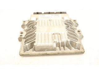 Блок управления двигателем Блок управления 5WS40608D-T   Volvo V70