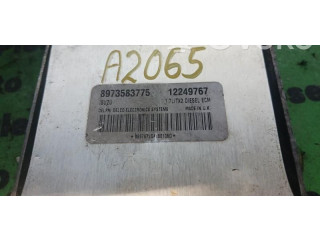 Блок управления двигателем Блок управления 12249767, 8973583775.   Opel Combo D
