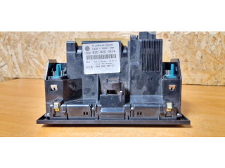 Блок управления климат-контролем 8z0820043   Audi A2