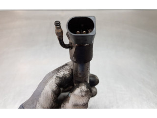 Форсунка 338002U000    KIA Ceed  D4FE 