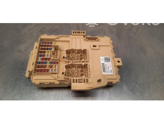 Блок предохранителей  91957J7311   KIA Pro Cee'd III    