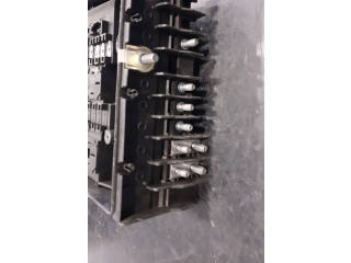   Pojistková skříňka    Volkswagen Tiguan 2007