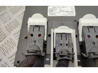 Блок комфорта 5Q0937086P Skoda Octavia Mk3 (5E)