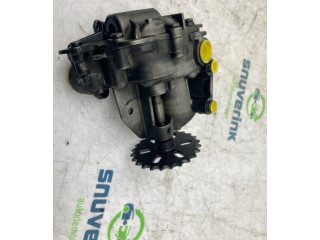 Масляный насос  R9M-452(R9M-D4) 150001650R, 150109067R  Renault Trafic III (X82) 