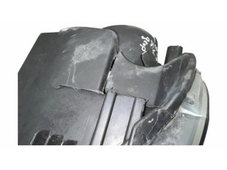 Передняя фара