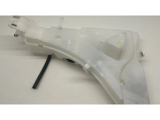 Бачок оконной жидкости