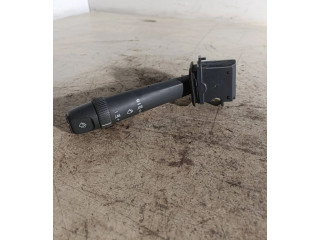 Ручка стеклоочистителей Volvo V70