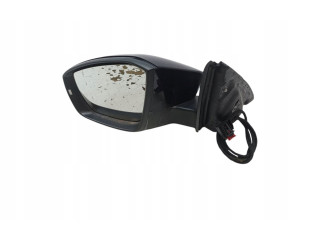 Зеркало электрическое Skoda Octavia Mk3 (5E) 2013 - 2019 года