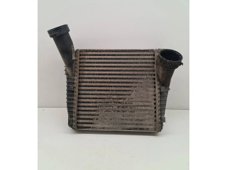 Интеркулер 7L6145803D Porsche Cayenne (92A)