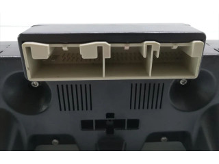 Блок управления климат-контролем    Toyota Corolla Verso E121