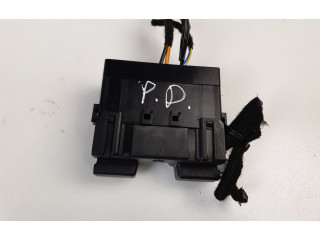 Блок предохранителей 1S7T14A541AC, 3M5T14489DNA   Ford S-MAX    