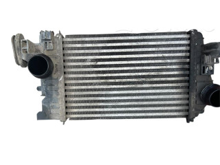 Радиатор интеркулера 13283253, 13283253   Opel  Meriva B  2010 - 2016 года