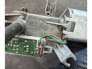 Моторчик заднего дворника 79300785 Fiat Marea