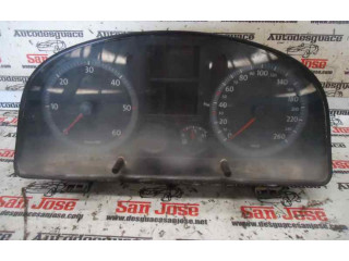 Přístrojová deska Volkswagen Caddy 2005 V3556120