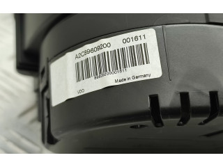 Přístrojová deska Volkswagen Caddy 2014 2K0920866C