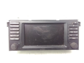 Радио/ проигрыватель CD/DVD / навигация