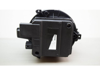 Вентилятор печки 4M2820021C Audi Q5 SQ5