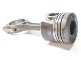 Píst Volkswagen Passat Alltrack AWX