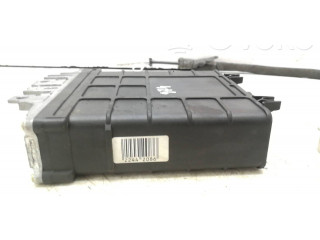 Řídící jednotka 039906024D, 00FB040201 Audi Coupe 1995