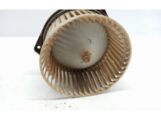 Вентилятор печки Mitsubishi L200