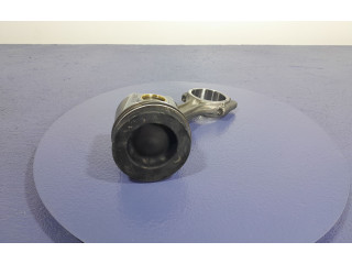  Поршень  04LA, 04LA  Skoda Octavia 985  