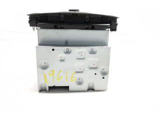 Блок управления HiFi audio A0014426160, A2048701789   Mercedes-Benz C W204