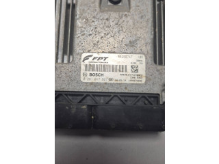 Блок управления двигателя 55259747, 0281017827 Fiat 500L