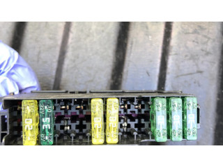 Блок предохранителей 8K0941824D Audi A4 S4 B9