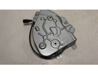 Zámek zadních dveří 2K5827201C, 24135 Volkswagen Caddy 2011