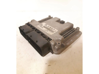 Řídící jednotka 03G906021PD Volkswagen Caddy 2007