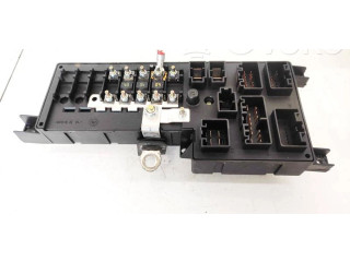 Блок предохранителей  518829106, 30728008   Volvo XC90    