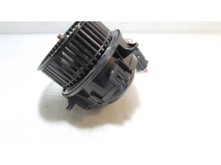 Вентилятор печки Skoda Fabia Mk4 (6VA)