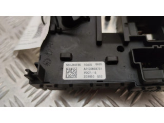 Pojistková skříňka A2139068701 Mercedes-Benz E W213 2017