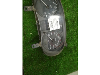 Панель приборов    Renault Clio II       