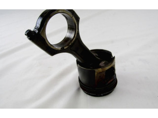 Píst 11258580699 BMW 5 F10 F11