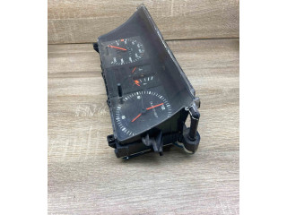 Přístrojová deska Audi 80 90 B2 1978 81117331