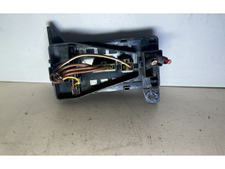 Блок предохранителей YOE10095, 071827121391 Rover 200 XV