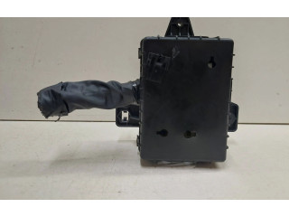 Блок предохранителей 8211008000 SsangYong Rexton